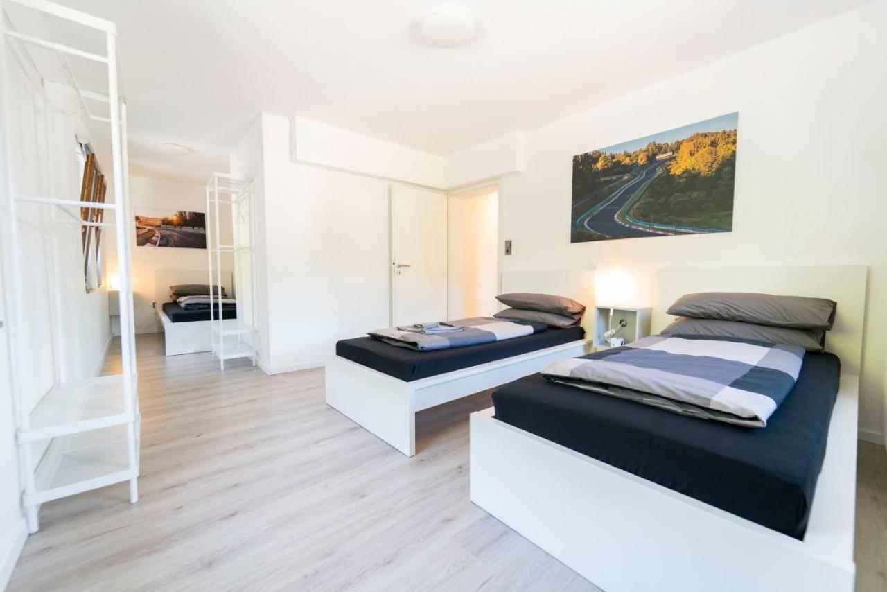 North Loop Rooms Adenau Ngoại thất bức ảnh