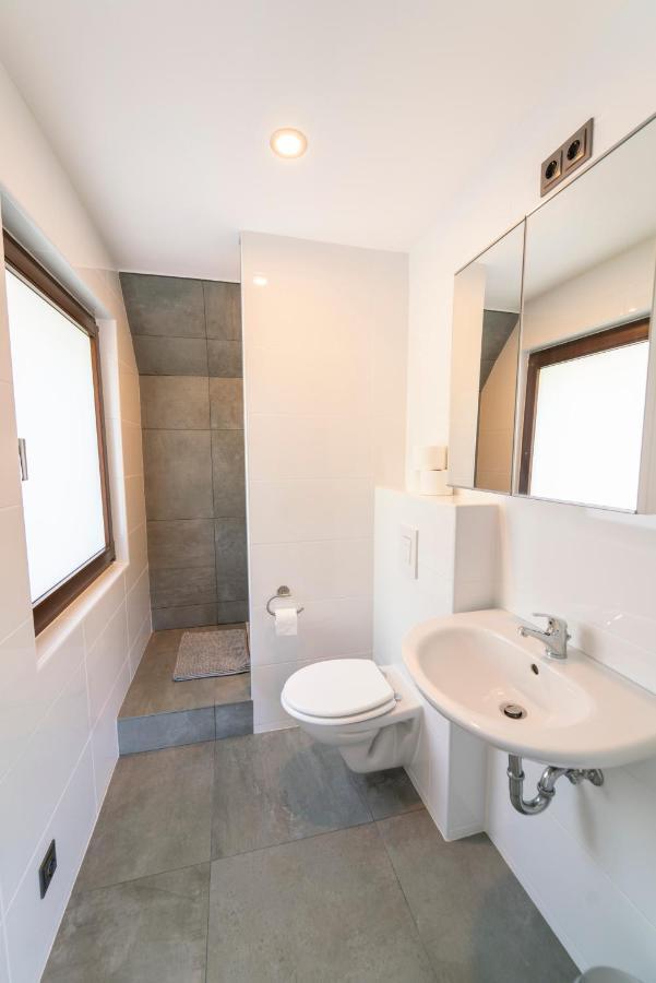 North Loop Rooms Adenau Ngoại thất bức ảnh